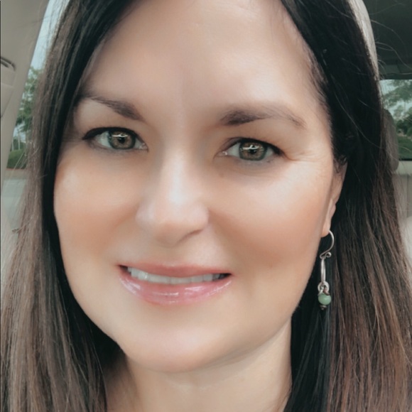 Meet your Posher, MaryAnn - Picture 1 of 1